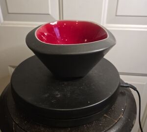 Will-George Black and Red Ceramic Bowl Mid Century Modern Signed 3 Legs Rare